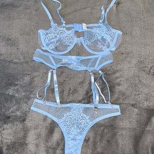 3-piece lingerie set